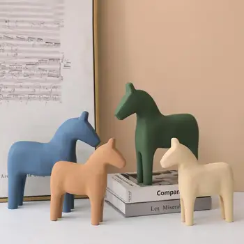 Dekorativne Minimalističen Konj Figur Fine Izdelave Lesa Žive Videz Doma Okraski Za Dnevno Sobo